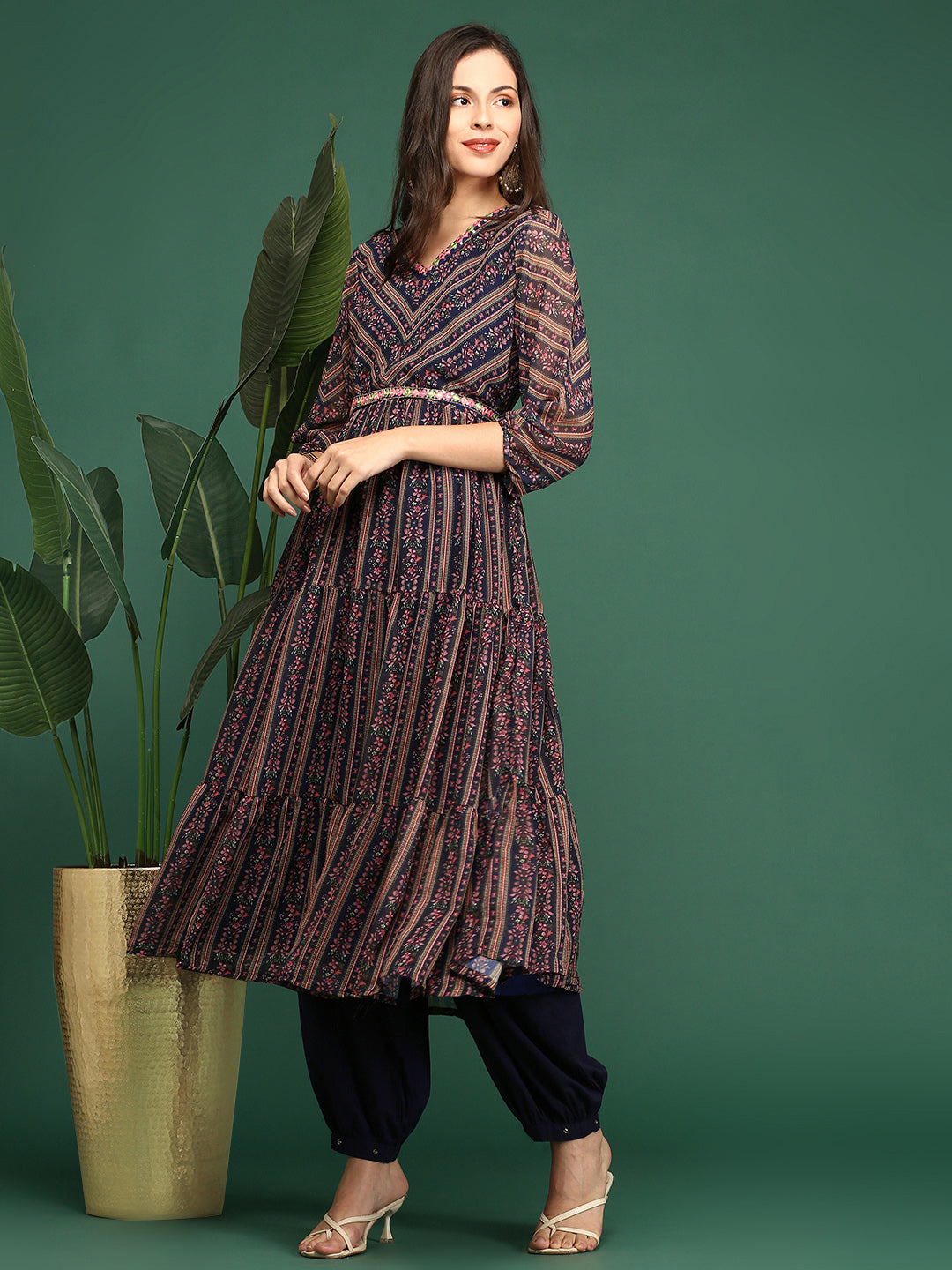 Women's Navy Blue Floral Anarkali Kurta