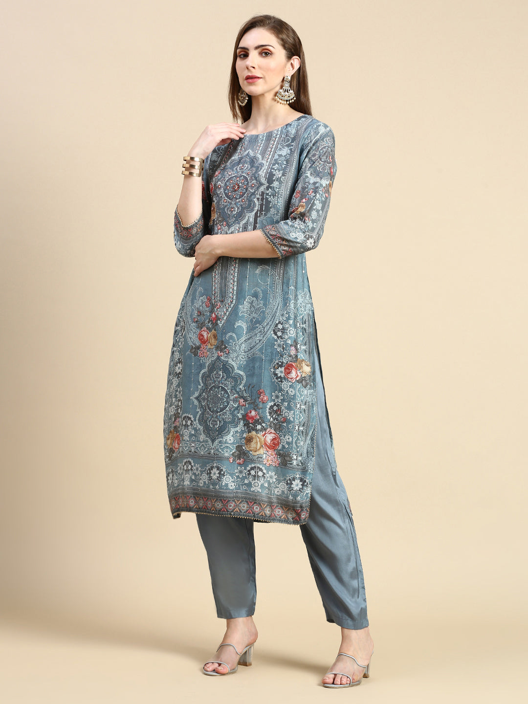 Women Floral Grey Straight Kurta Set with Dupatta