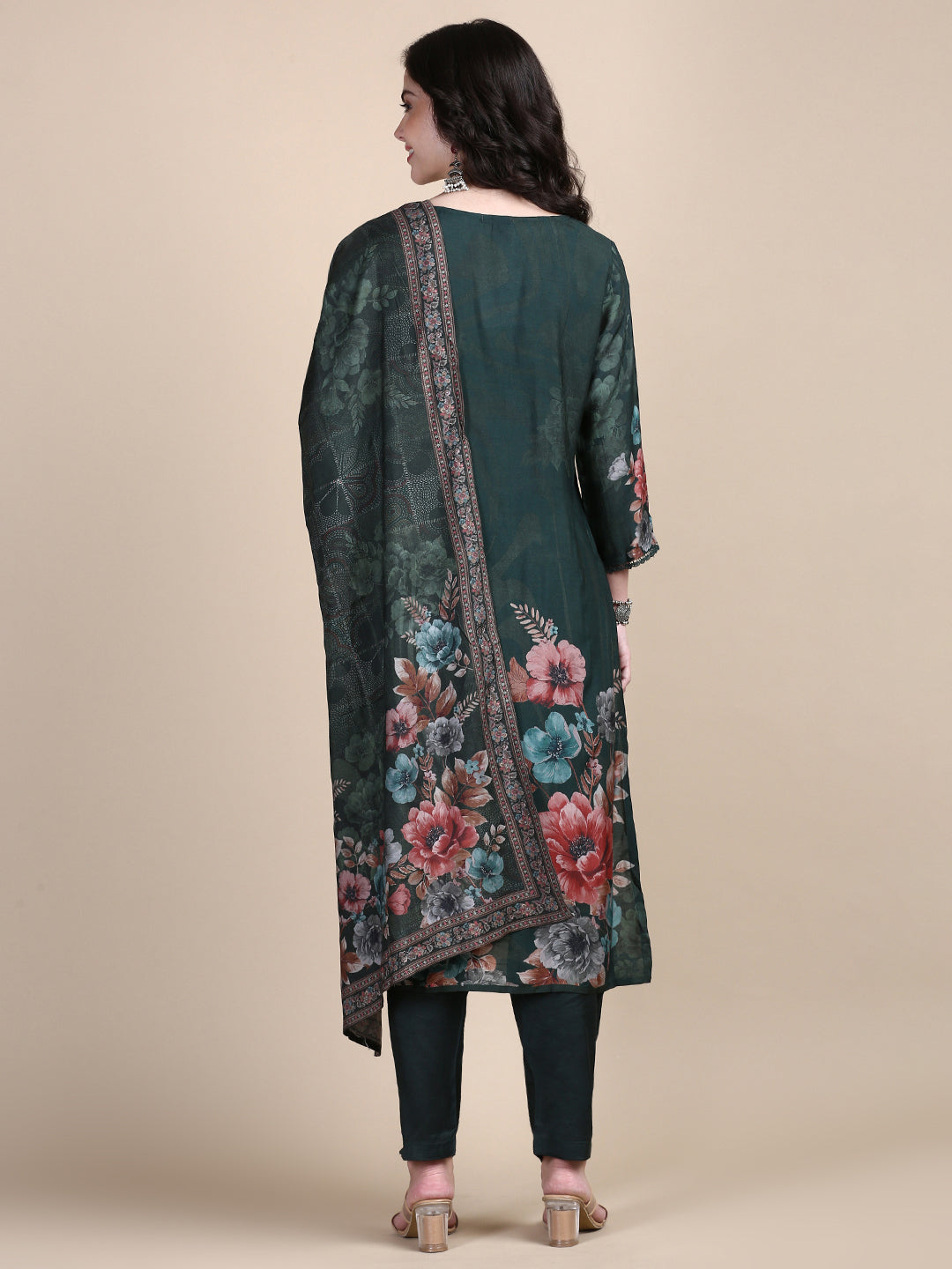 Women Floral Green Straight Kurta Set with Dupatta