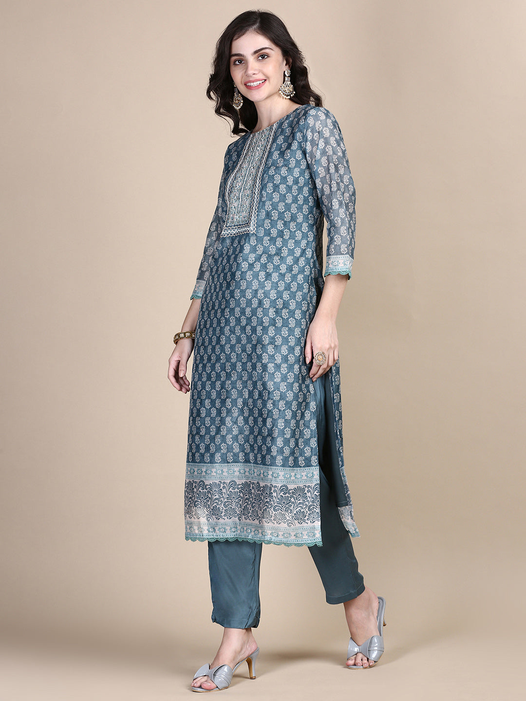 Women Ethnic Motifs Teal Straight Kurta Set with Dupatta