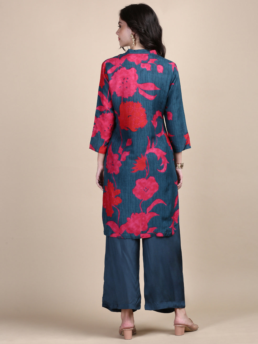 Women Floral Teal Straight Kurta Set