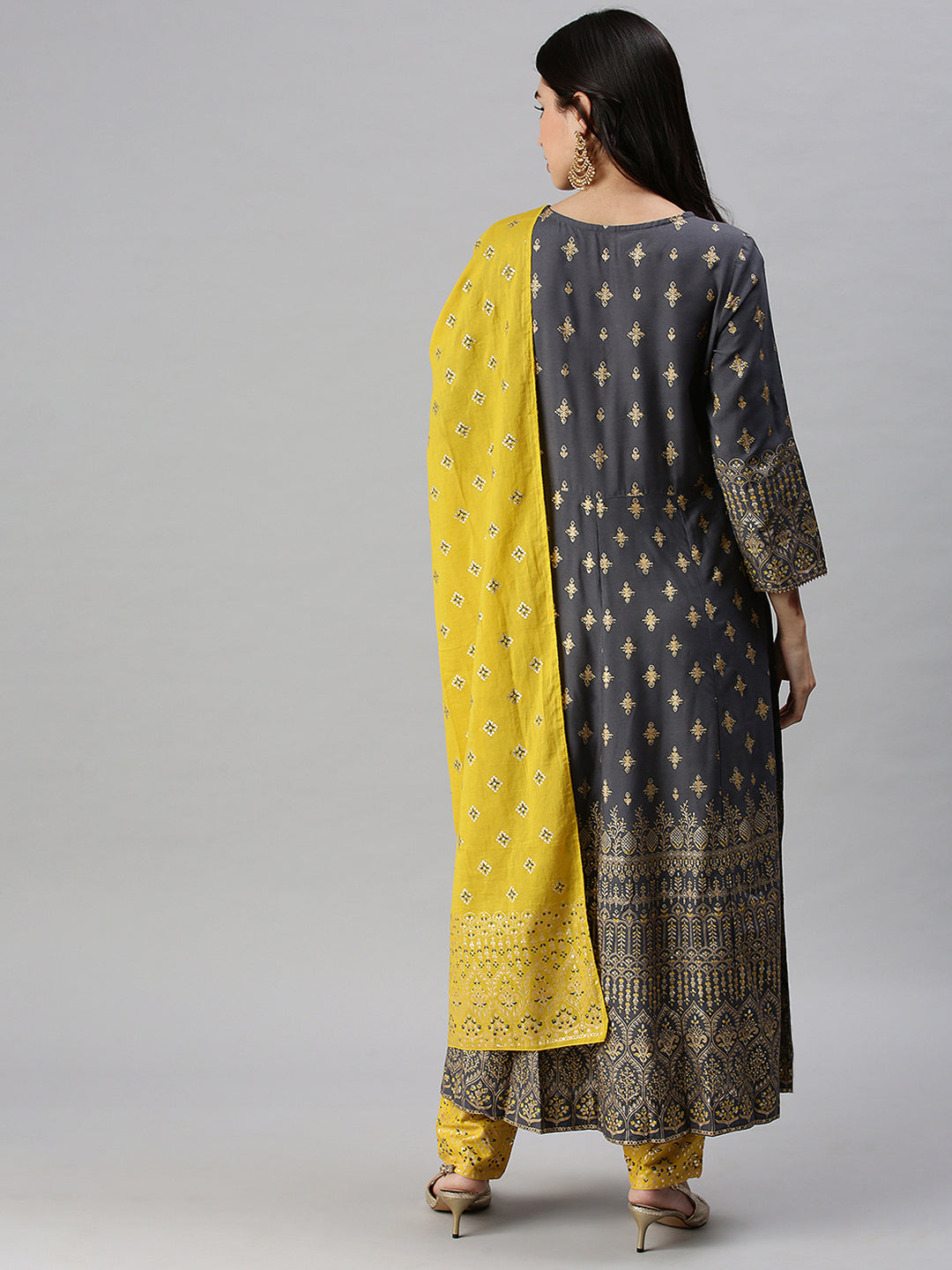 Women Graphic Grey A-Line Kurta Set with Dupatta