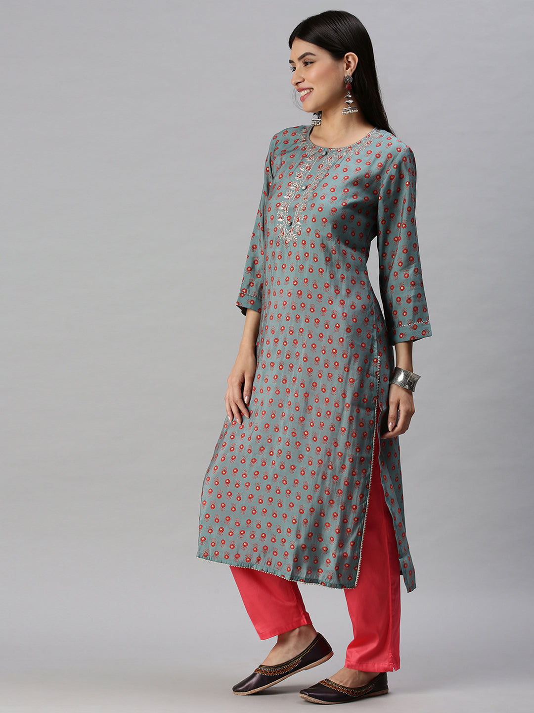 Women Straight Blue Printed Kurta and Trousers