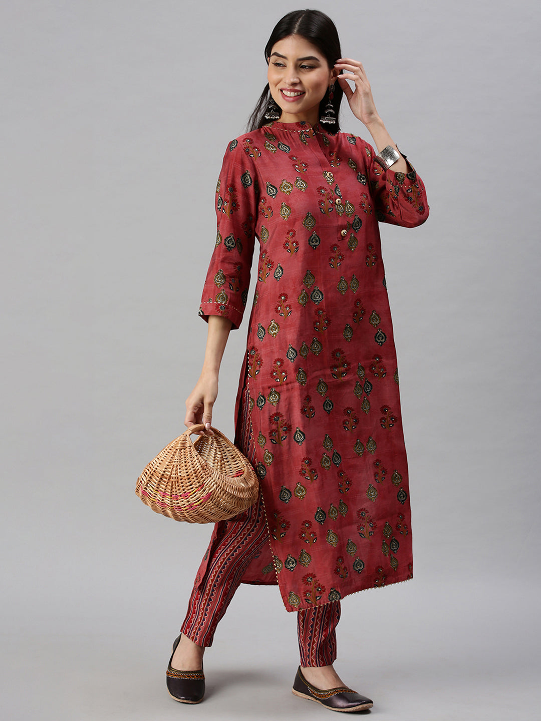 Women Straight Magenta Printed Kurta and Trousers