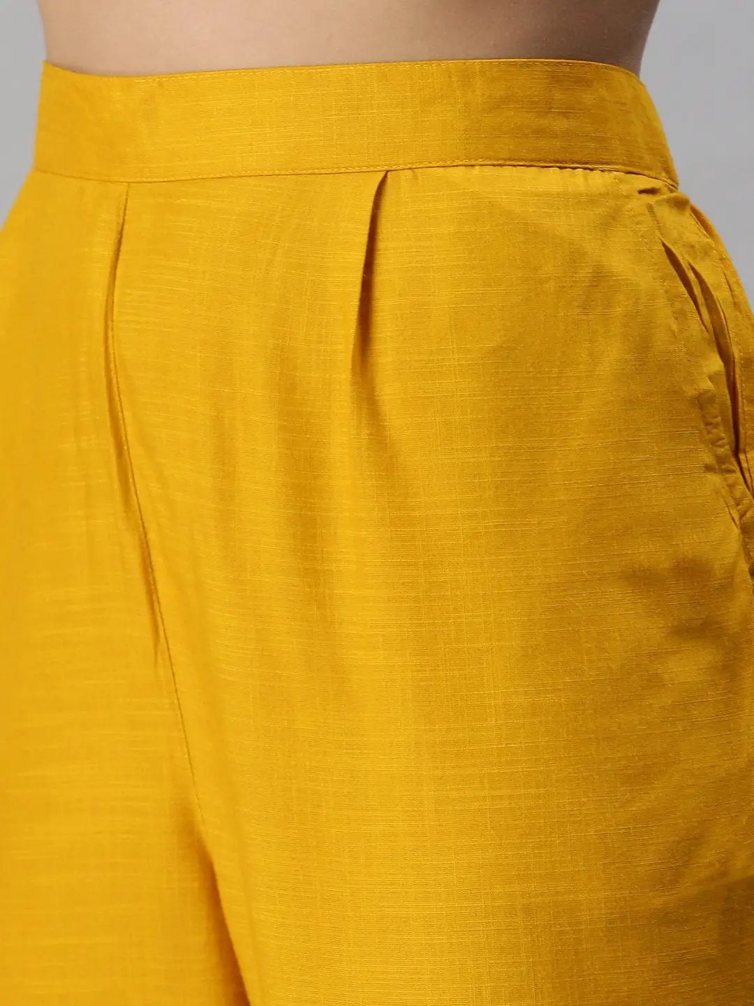 Women's Straight Yellow Printed Kurta and Trousers