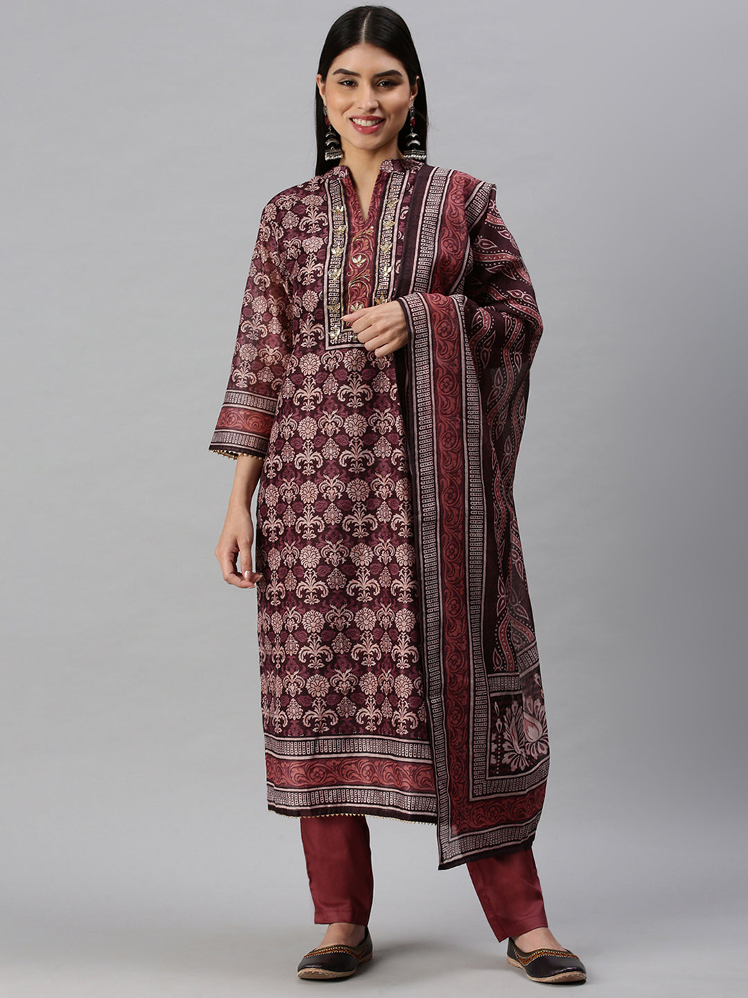 Women Straight Maroon Printed Kurta and Trousers