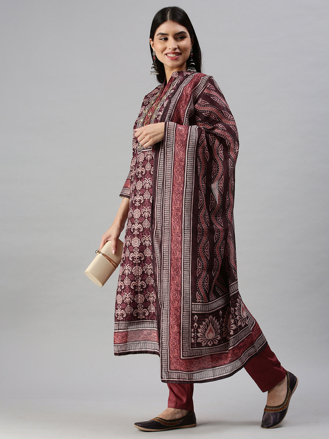 Women Straight Maroon Printed Kurta and Trousers