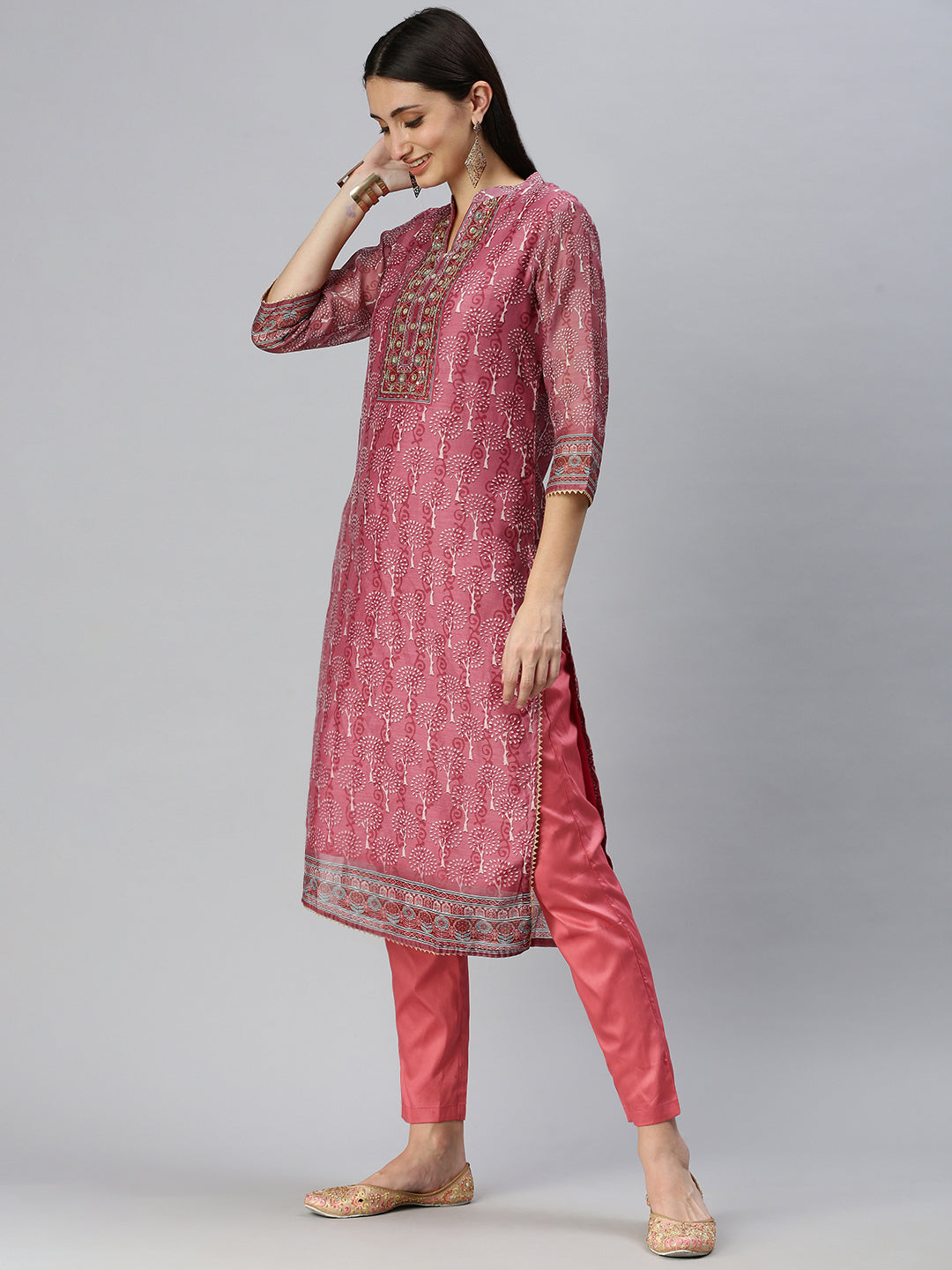 Women Straight Peach Printed Kurta and Trousers Comes with Dupatta