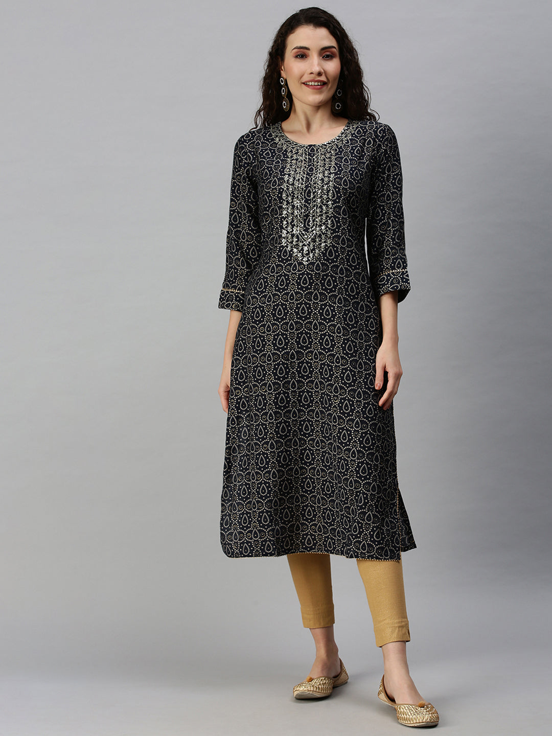 Women's Yoke Design Navy Blue Straight Kurta