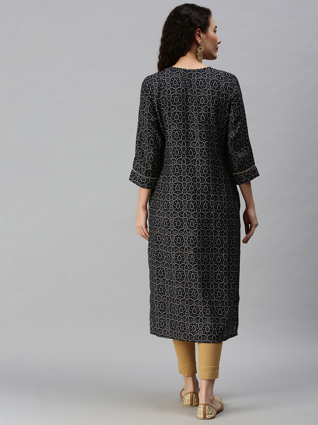 Women's Yoke Design Navy Blue Straight Kurta