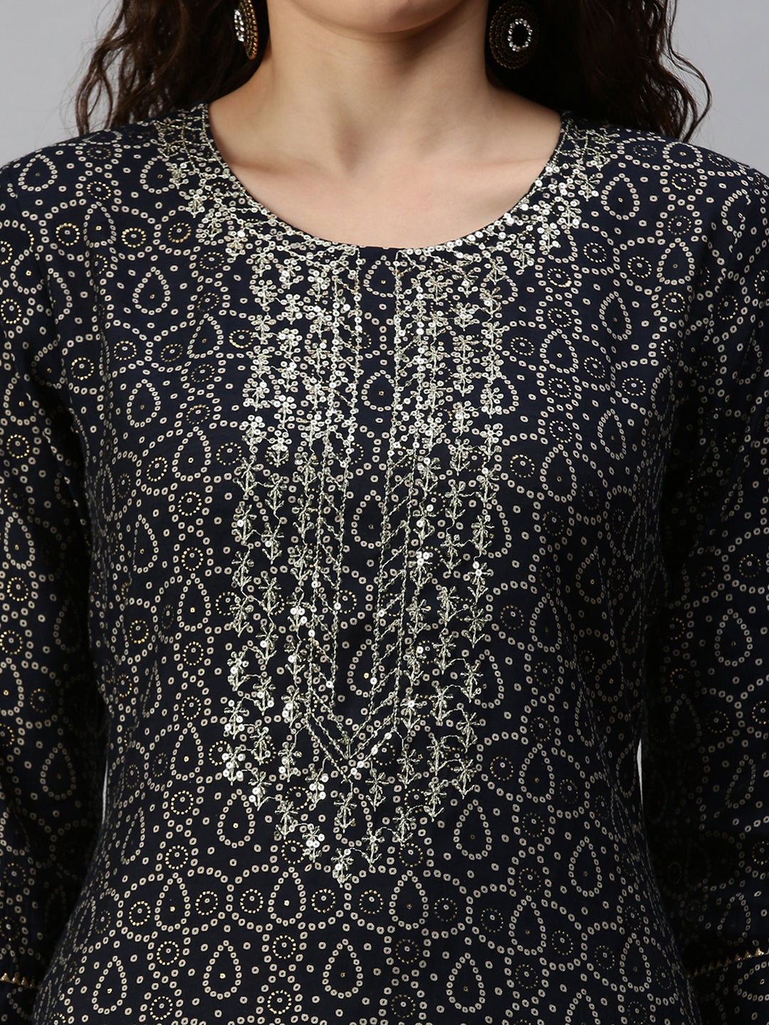 Women's Yoke Design Navy Blue Straight Kurta