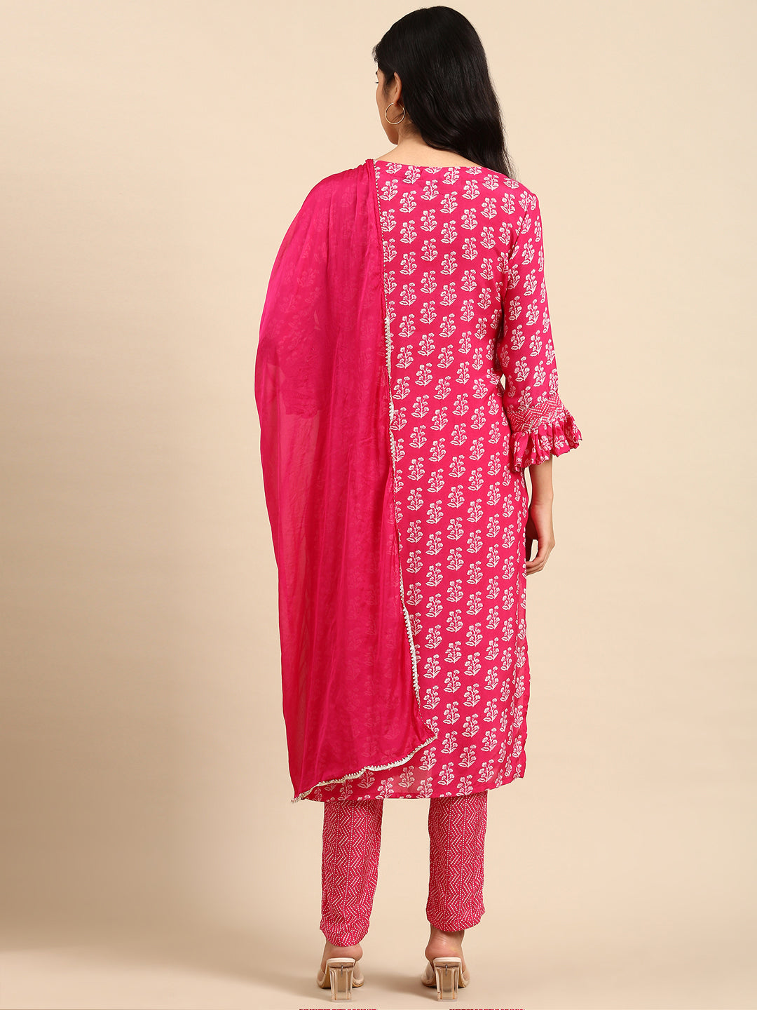 Women Graphic Pink Straight Kurta Set with Dupatta