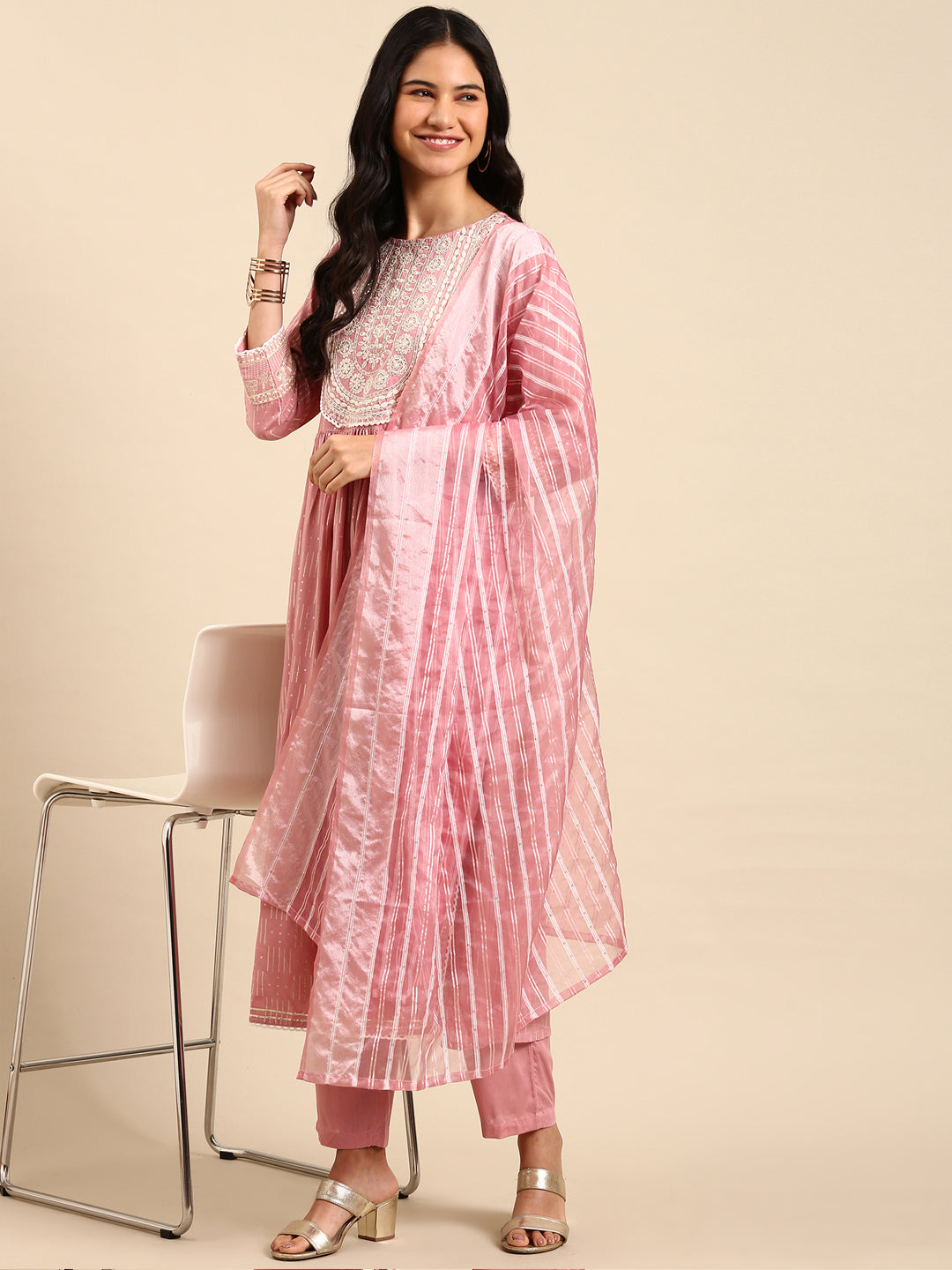 Women Geometric Pink Anarkali Kurta Set with Dupatta