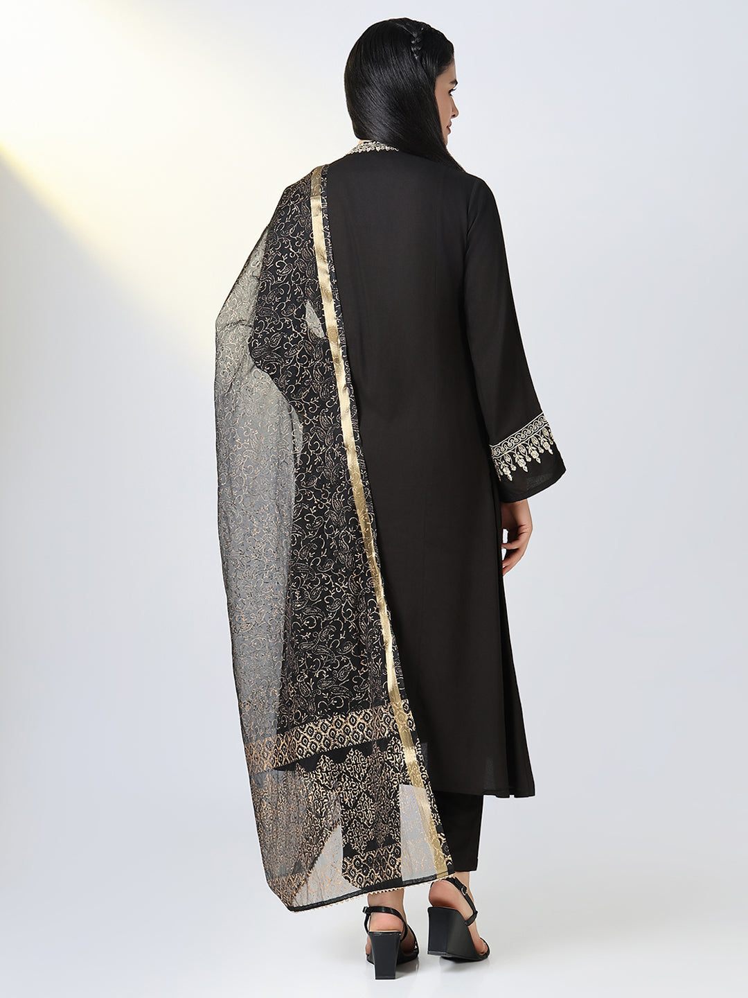 Women Black Solid A Line Kurta Set with Dupatta