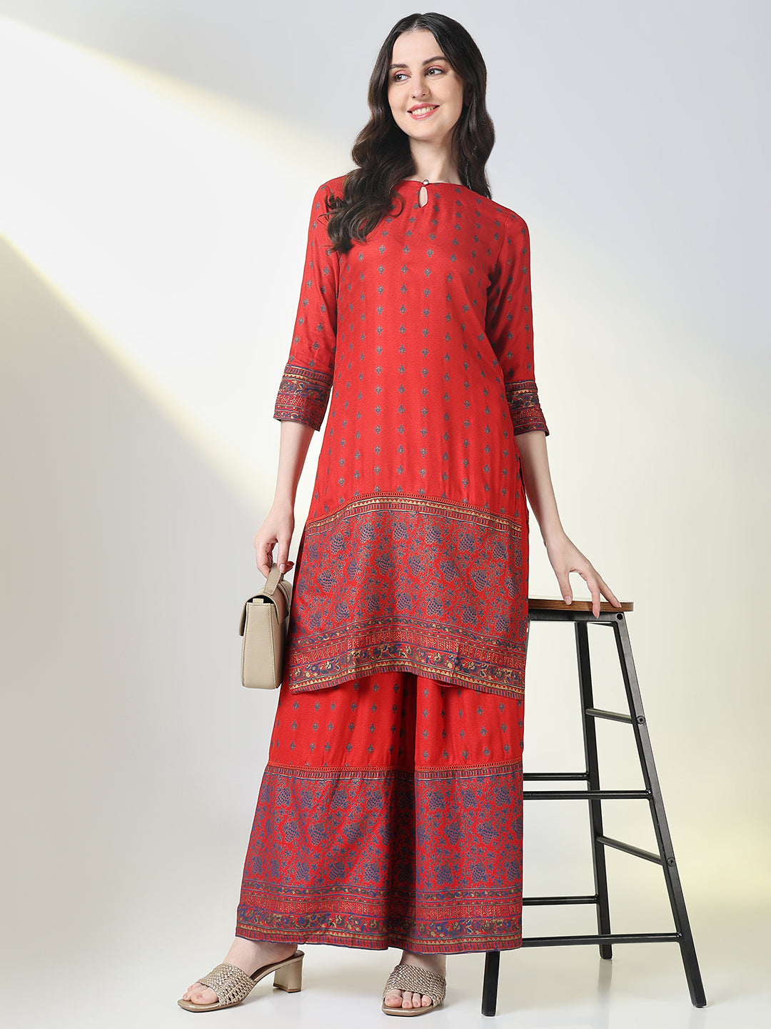 Women Red Graphic Straight Kurta Set