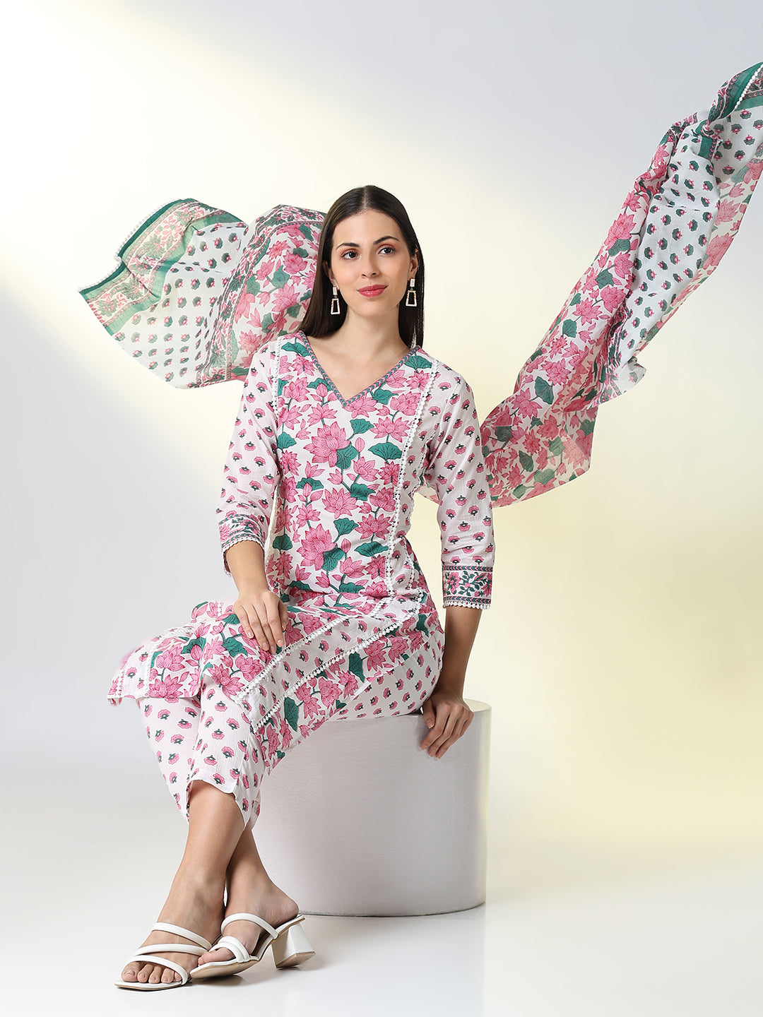 Women White Floral A Line Kurta Set with Dupatta