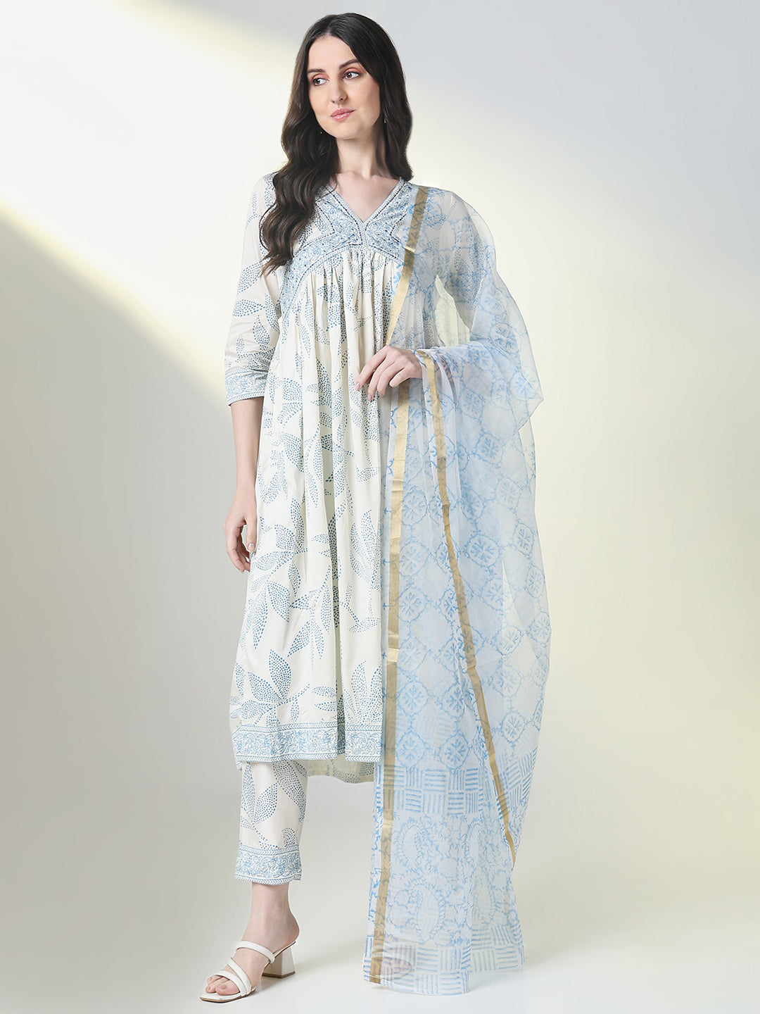 Women White Floral A Line Kurta Set with Dupatta