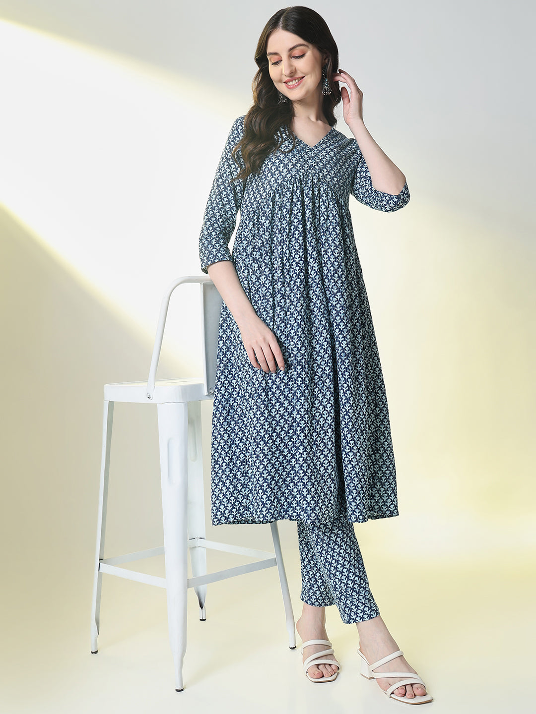 Women Blue Floral A Line Kurta Set