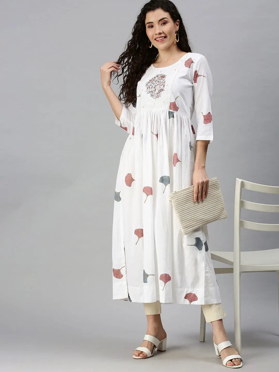 Women's Printed White Anarkali Kurta