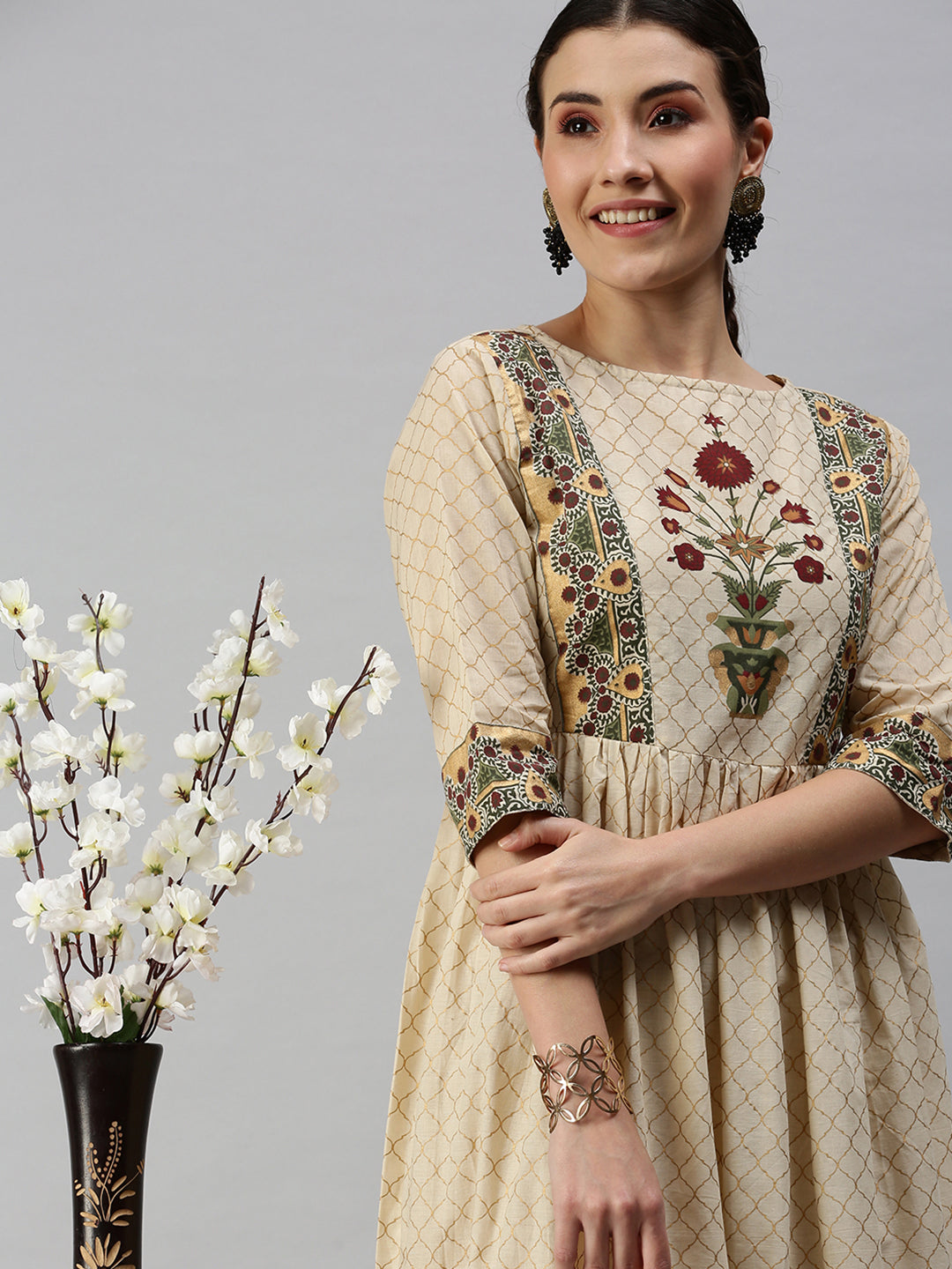 Women Printed Beige Anarkali Kurta