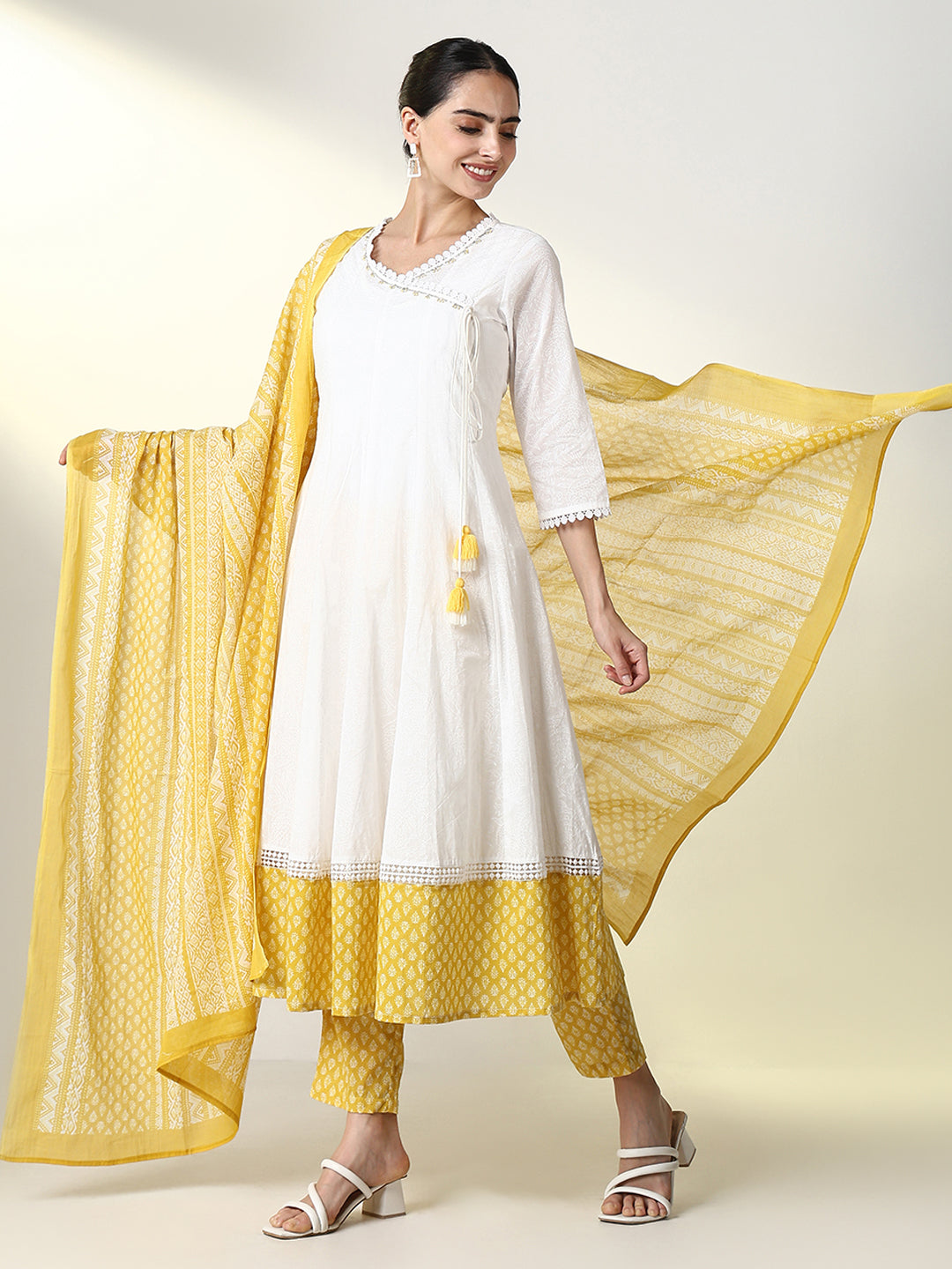 Women Graphic White Anarkali Kurta Set with Dupatta