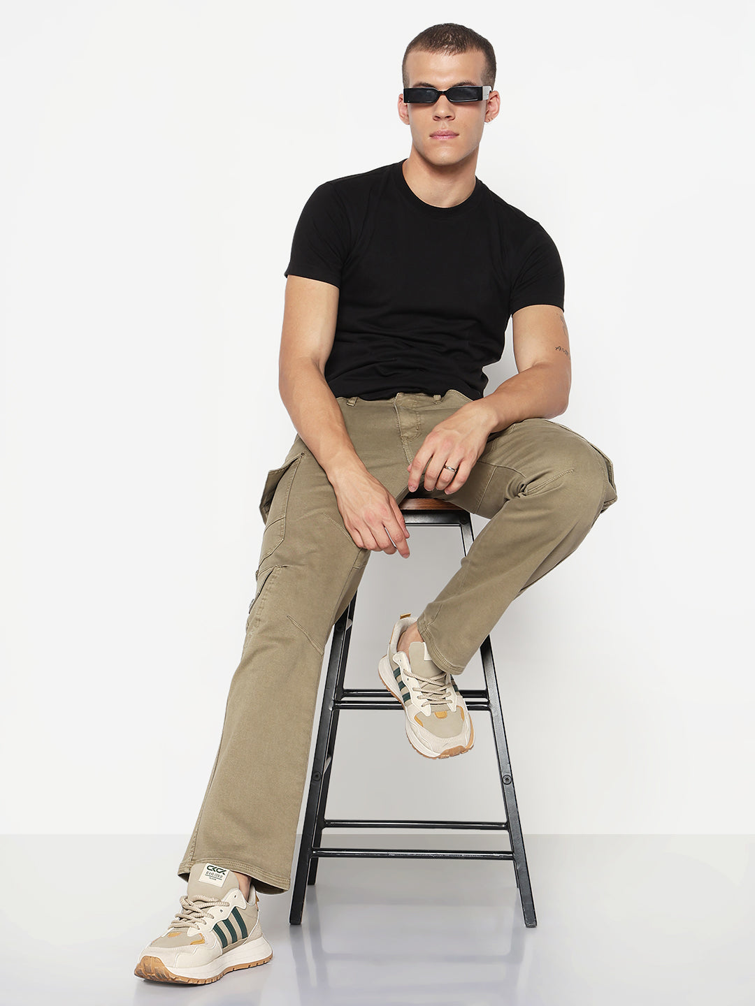 Men's Khaki Straight Fit Cargo Jeans
