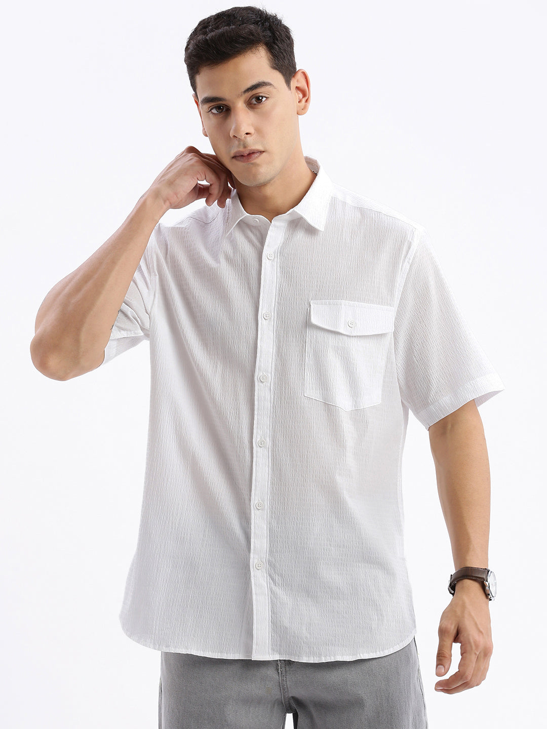 Men Spread Collar Solid Slim Fit White Shirt