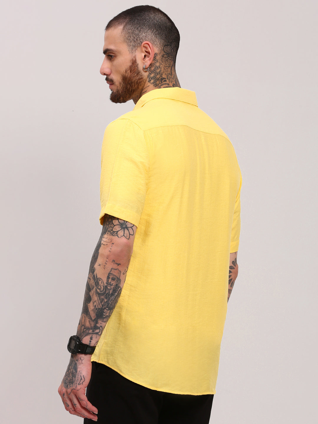 Men Yellow Solid Slim Fit Shirt