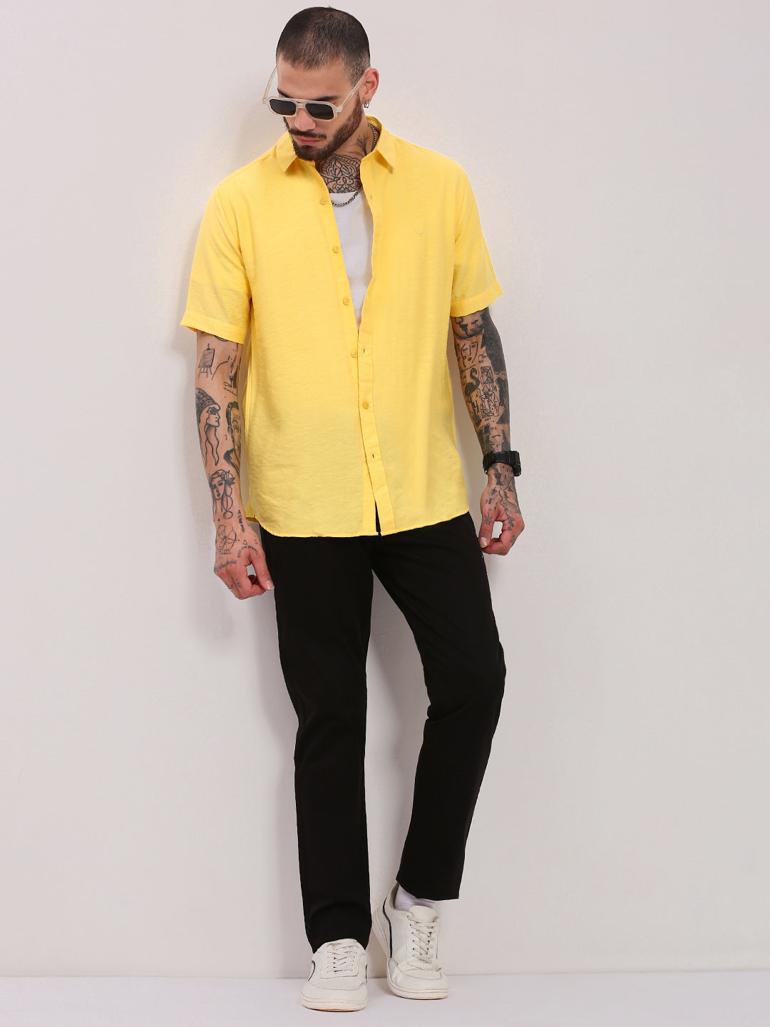 Men Yellow Solid Slim Fit Shirt