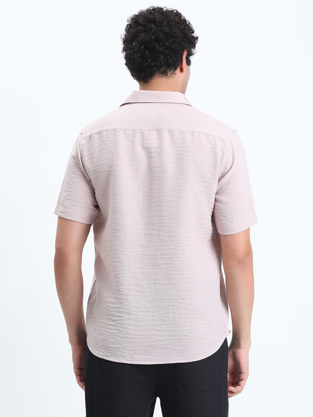 Men's Peach Solid Slim Fit Short Sleeves Shirt