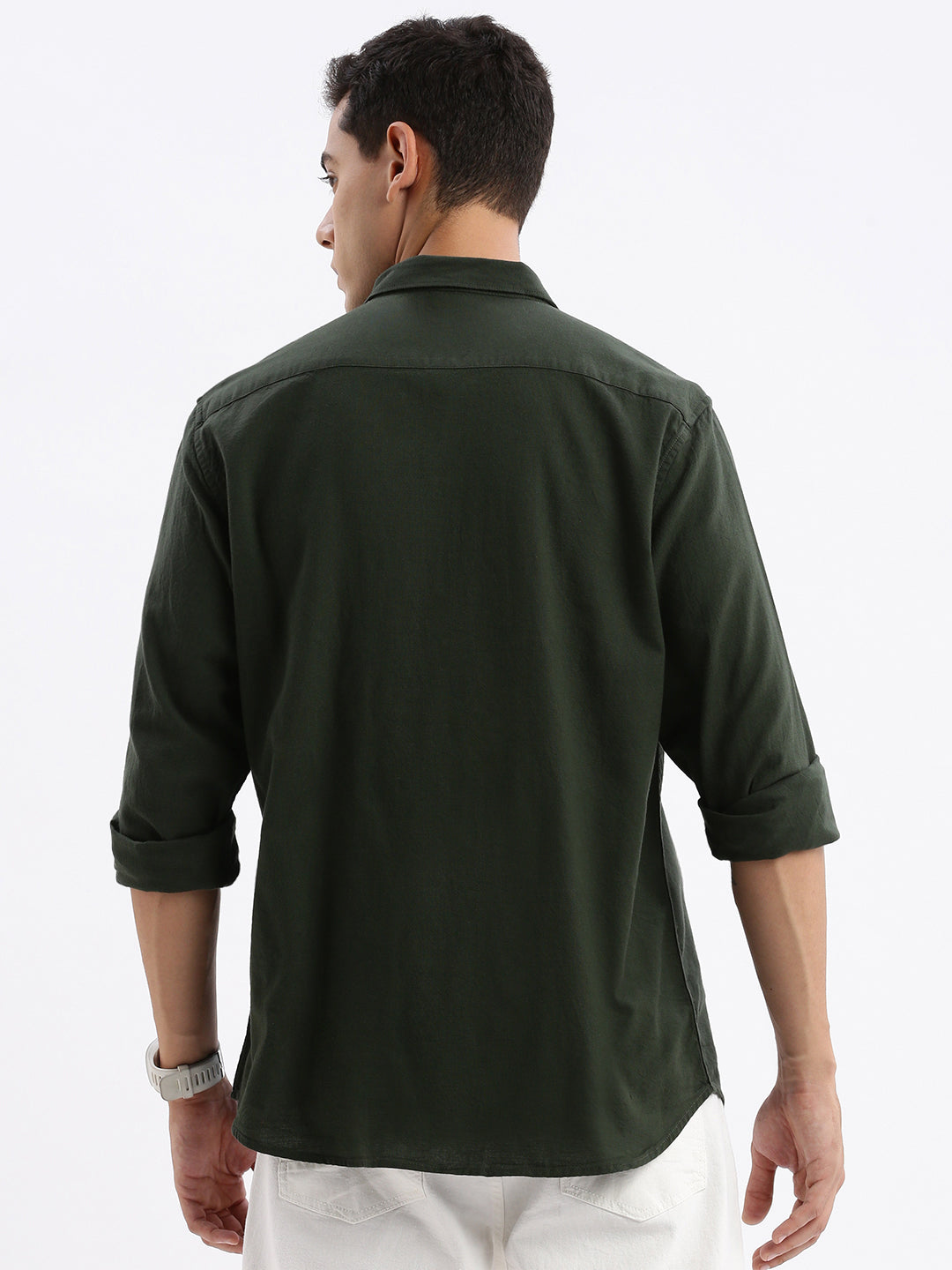 Men Spread Collar Solid Slim Fit Green Shirt