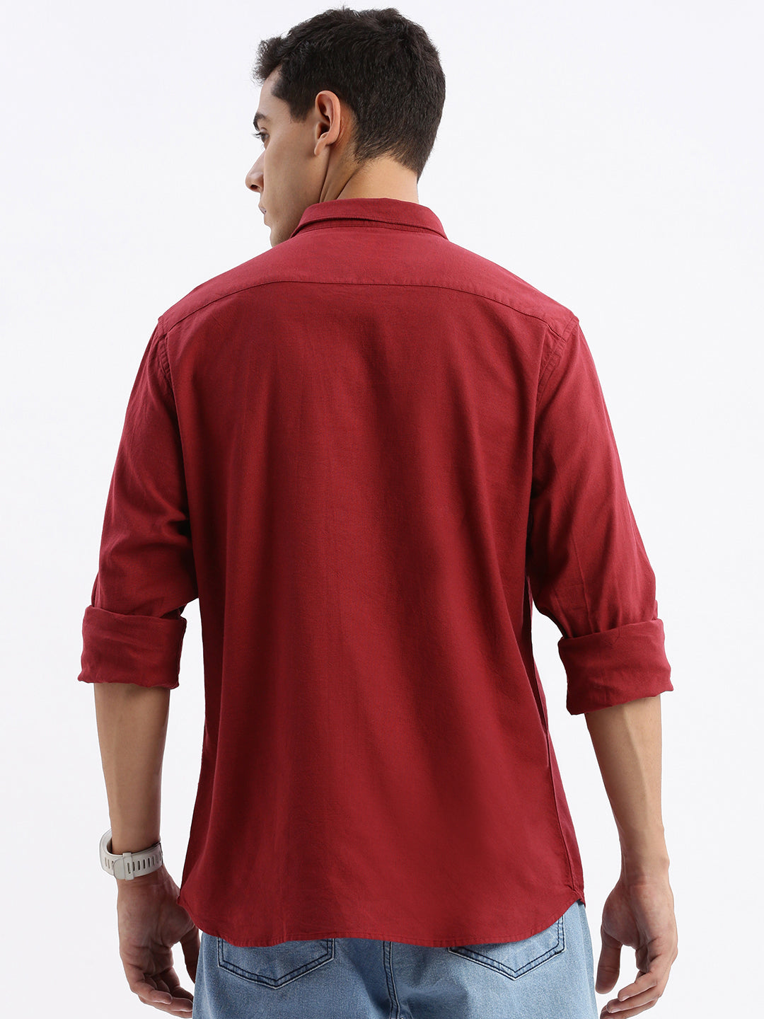 Men Spread Collar Solid Slim Fit Maroon Shirt