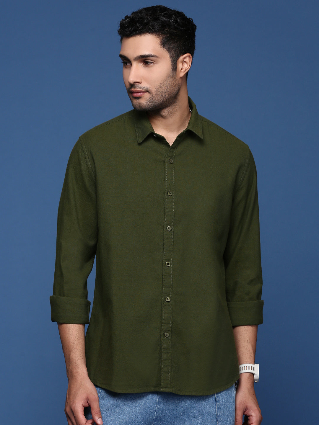 Men's Olive Standard Slim Fit Opaque Casual Shirt