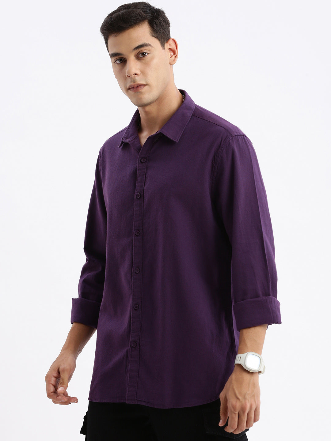 Men Spread Collar Solid Slim Fit Purple Shirt