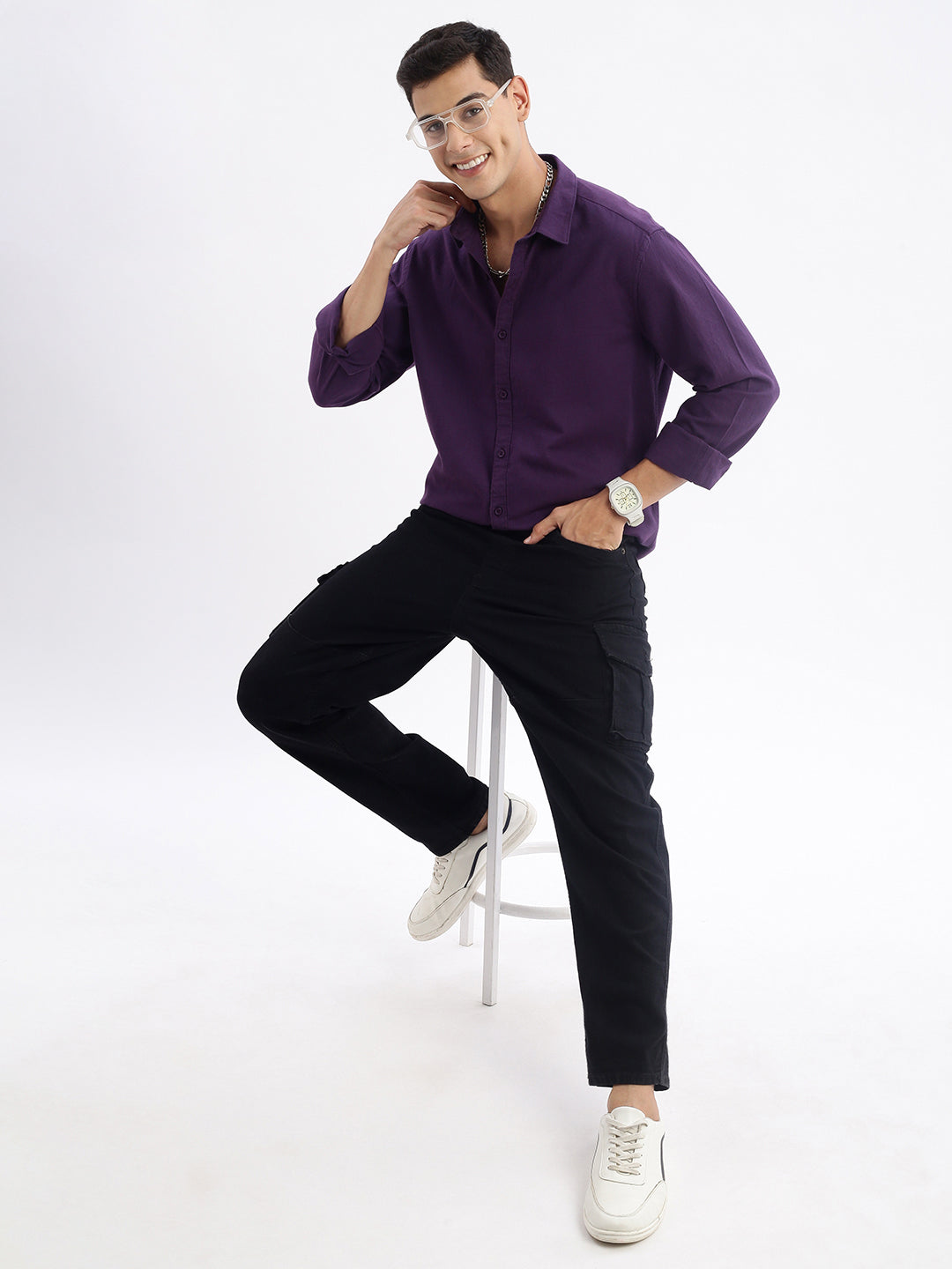 Men Spread Collar Solid Slim Fit Purple Shirt