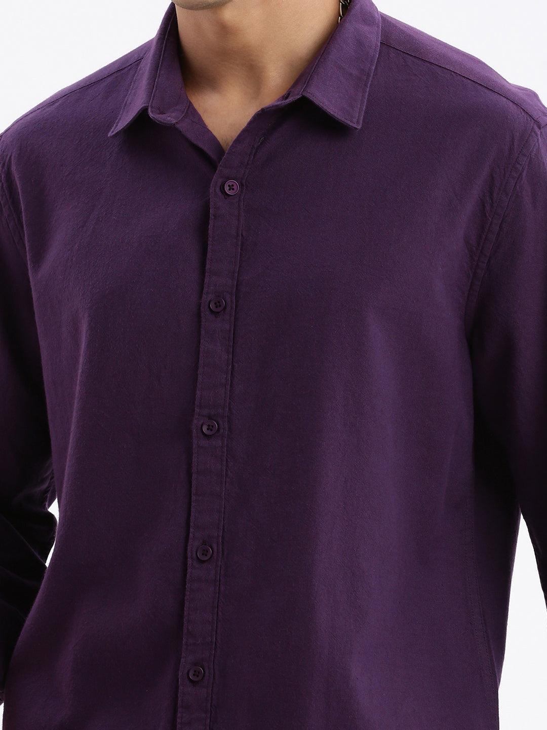 Men Spread Collar Solid Slim Fit Purple Shirt