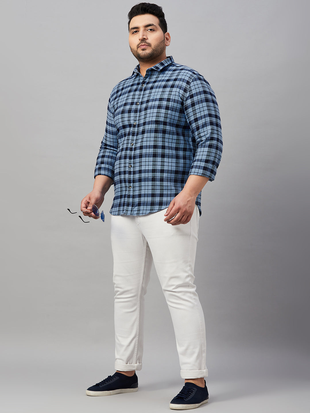 Men Checked Blue Classic Shirt