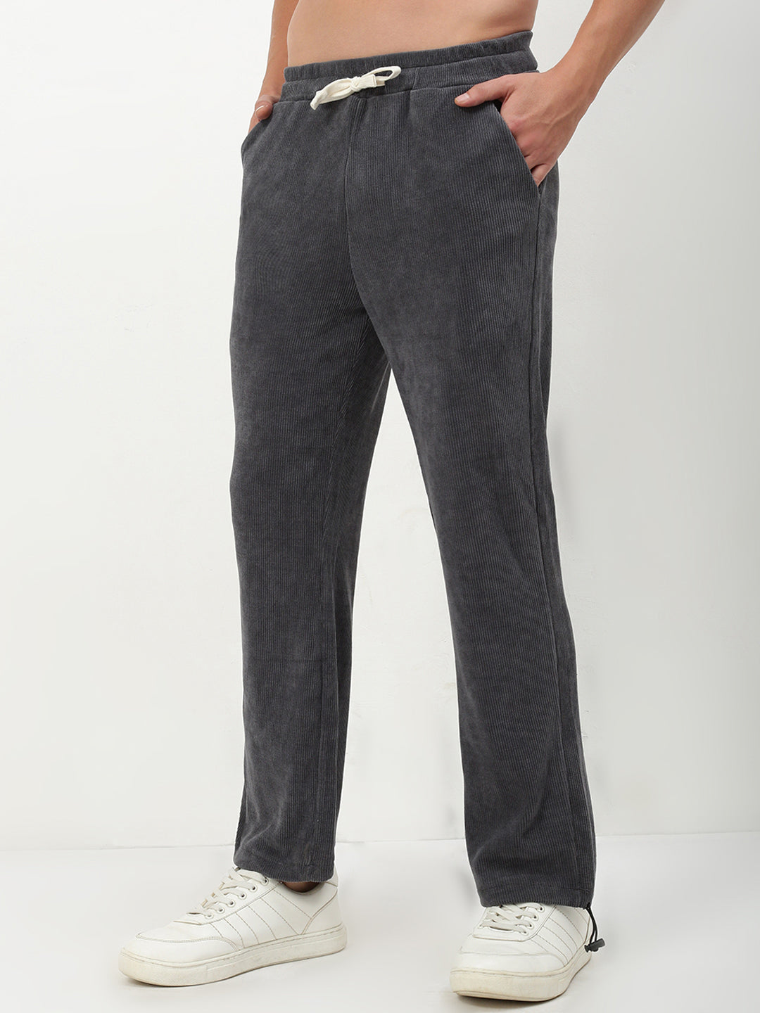 Men Dark Grey Solid Straight Fit Trousers