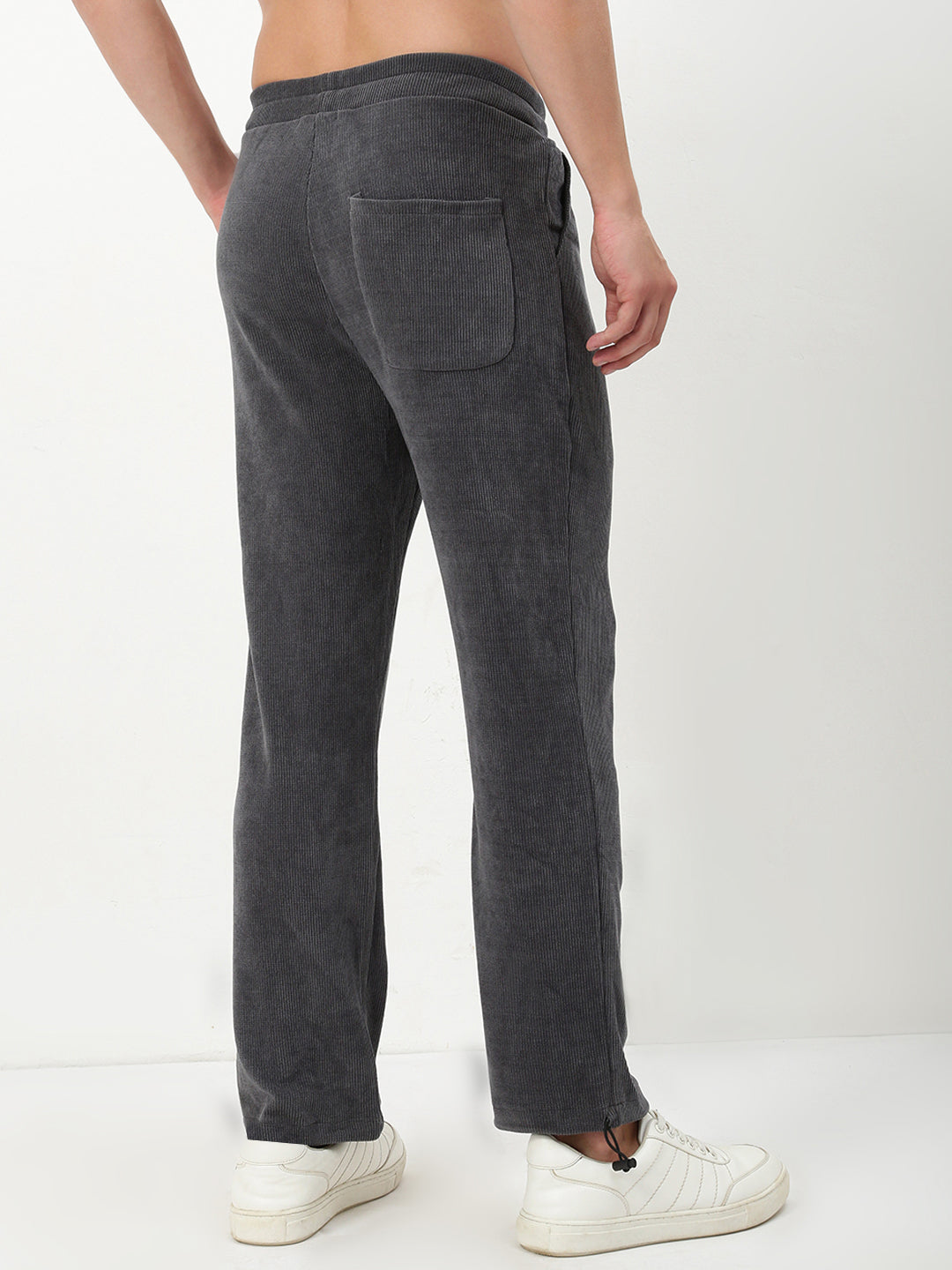 Men Dark Grey Solid Straight Fit Trousers