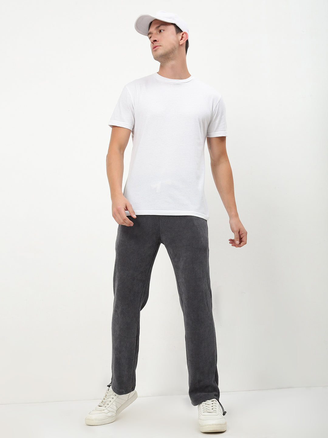 Men Dark Grey Solid Straight Fit Trousers