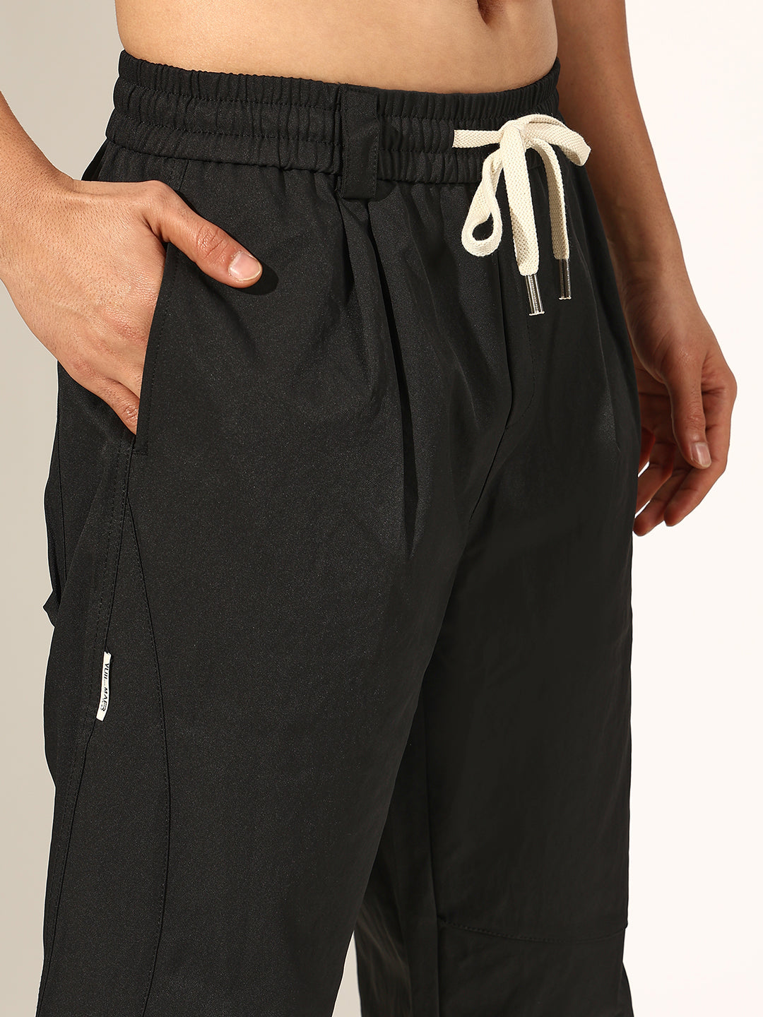 Men's Black Relaxed-Fit Korean Trouser