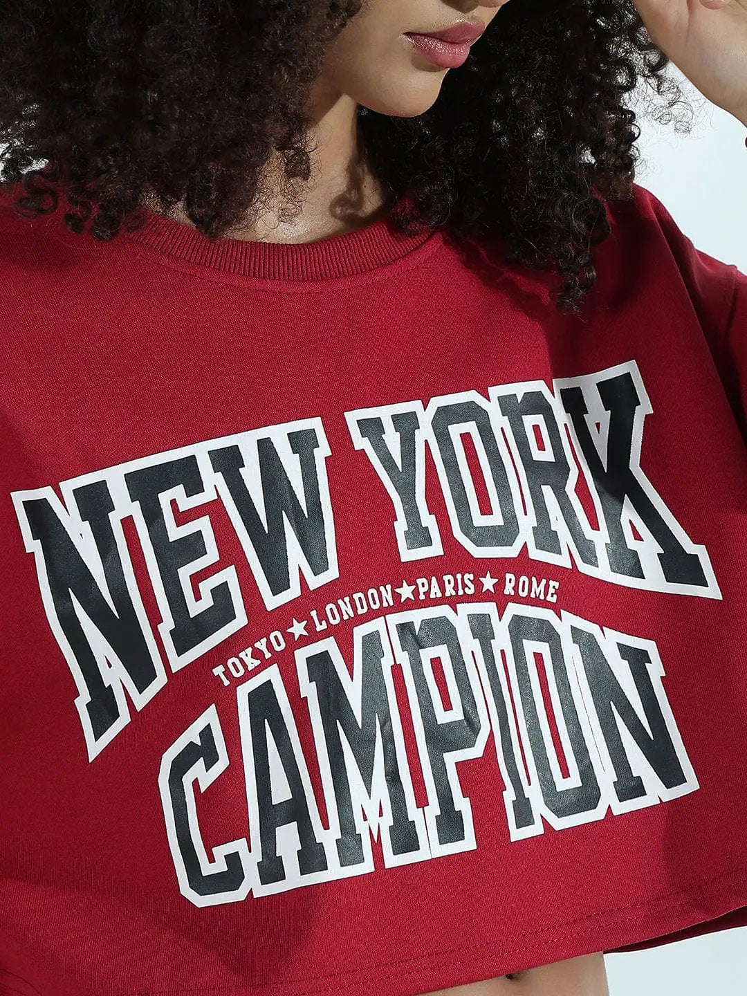 Women's Printed Red Urban Street Style Cropped Sweatshirt Top - Uncategorized from SHOWOFFFF