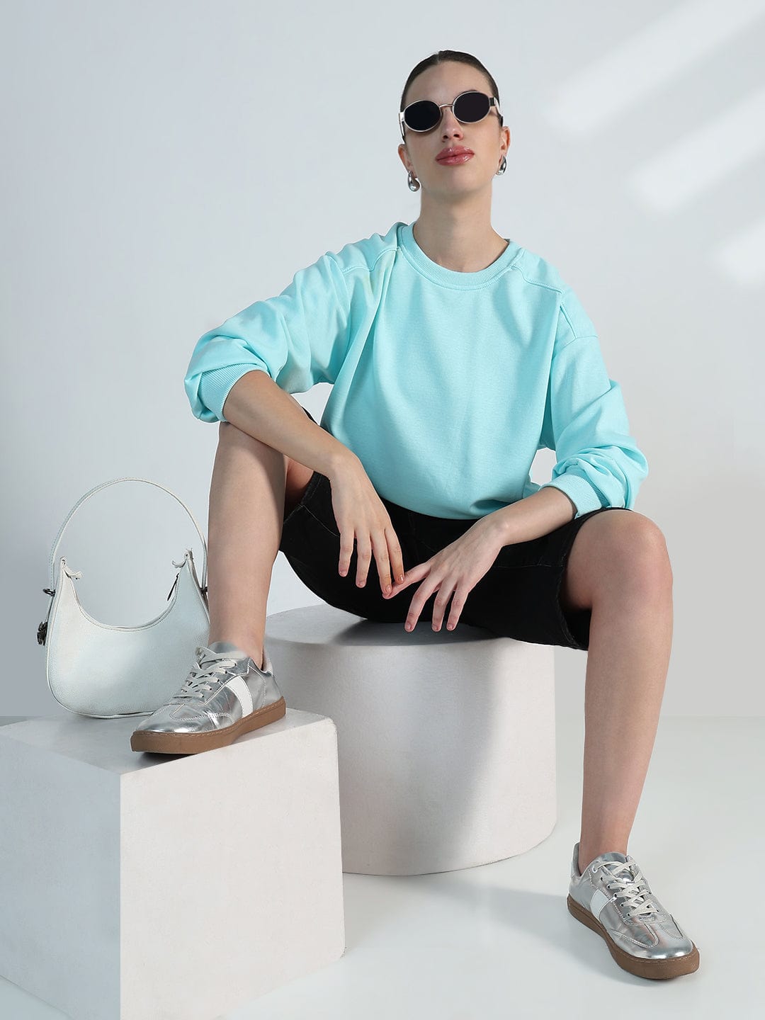 Women's Blue Round Neck Oversized Sweatshirt