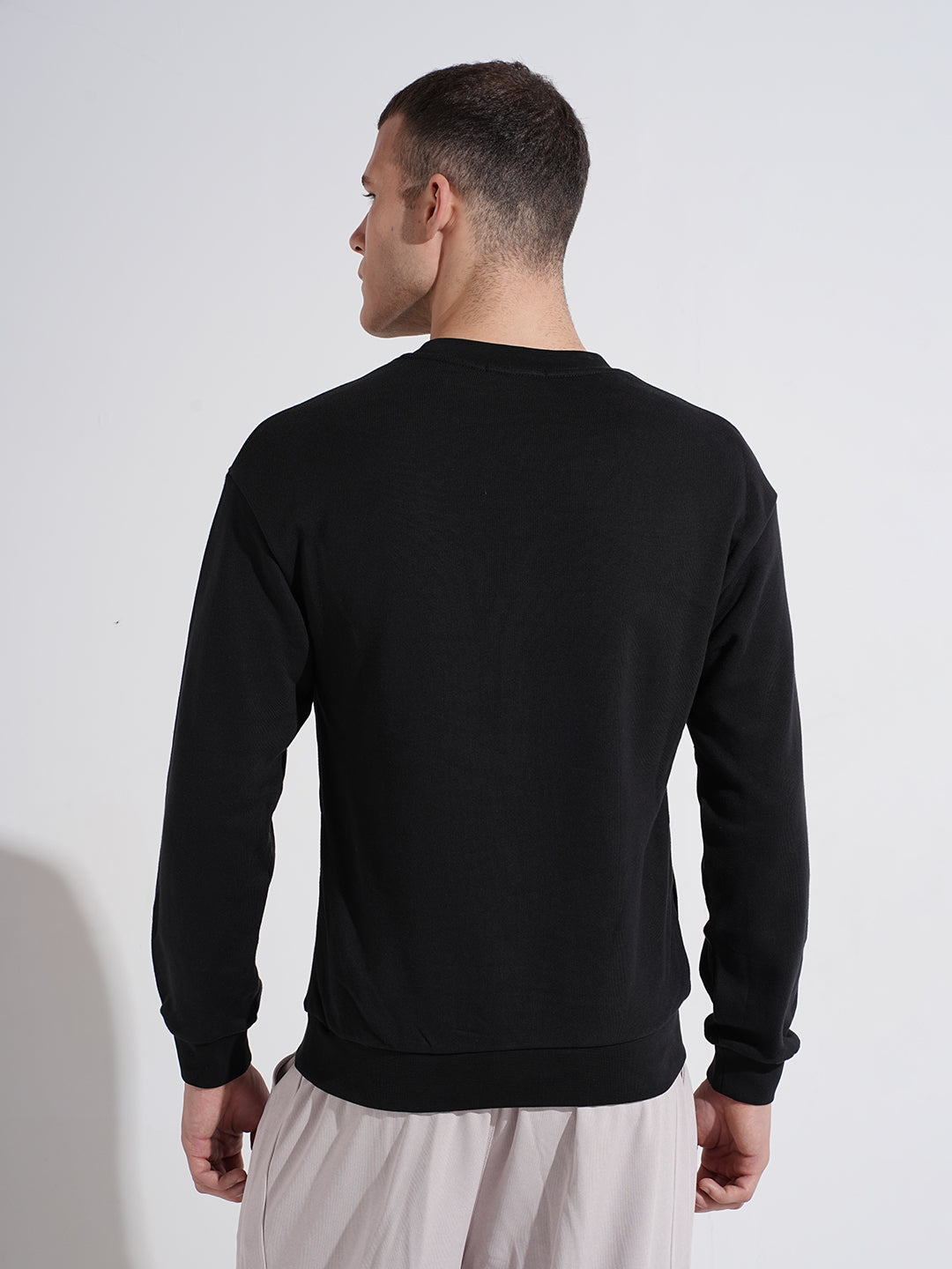 Men's Graphic Patchwork Black Round Neck Regular Fit Sweatshirt