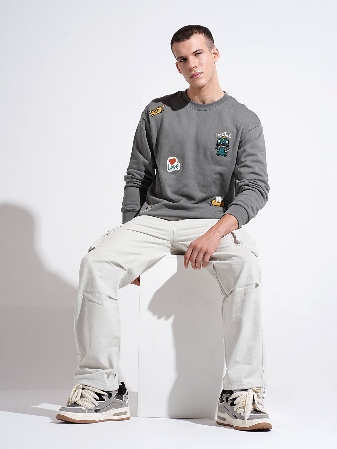 Men's Graphic Patchwork Grey Round Neck Regular Fit Sweatshirt