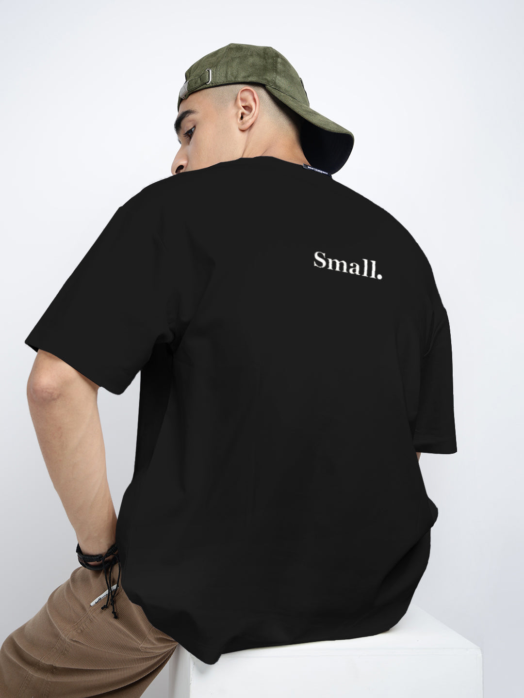 Men's Typography Black Short Sleeves Round Neck Relaxed Fit T-Shirt