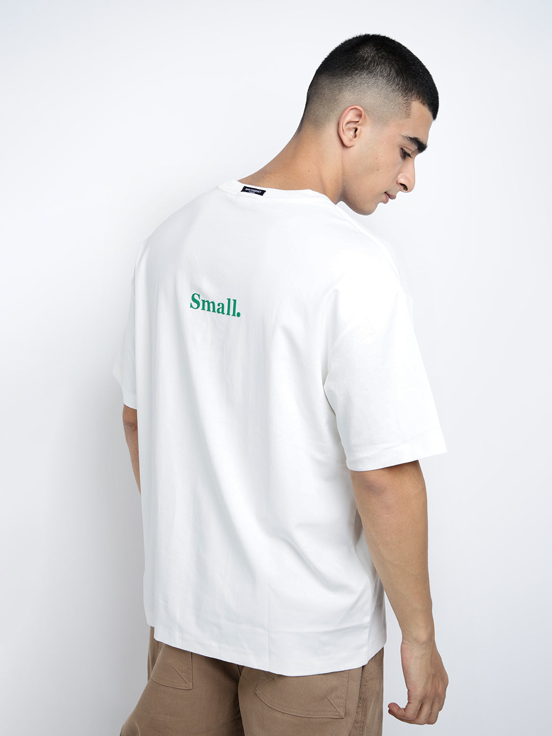 Men's Typography White Short Sleeves Round Neck Relaxed Fit T-Shirt