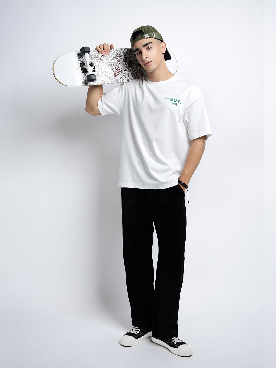 Men's Graphic Print White Round Neck Relaxed Fit T-Shirt