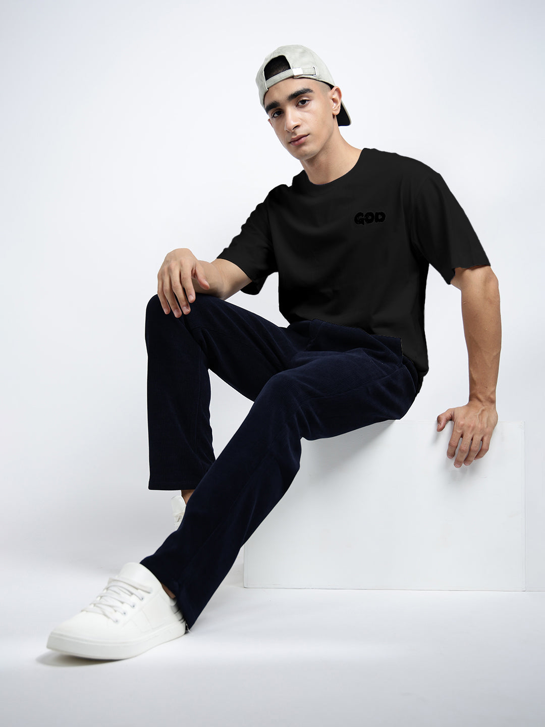 Men's Graphic Print Black Round Neck Relaxed Fit T-Shirt