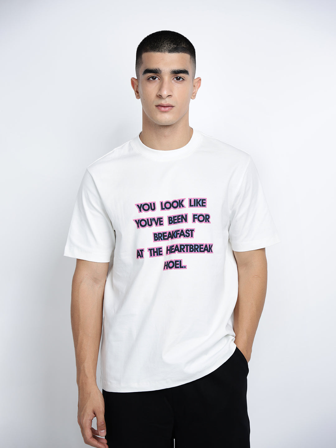 Men's Typography White Short Sleeves Round Neck Relaxed Fit T-Shirt